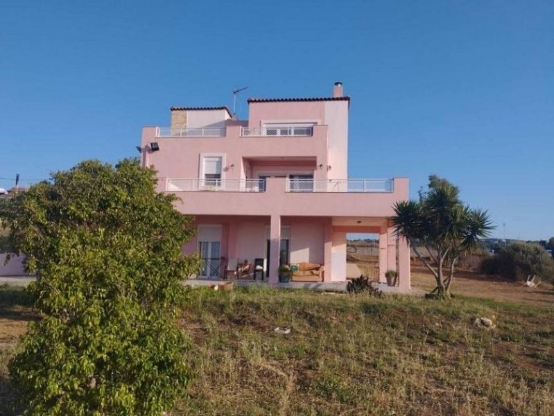 Tria Monastiria Kreta, Tria Monastiria: Geräumige Villa mit atemberaubender Aussicht zu verkaufen Haus kaufen